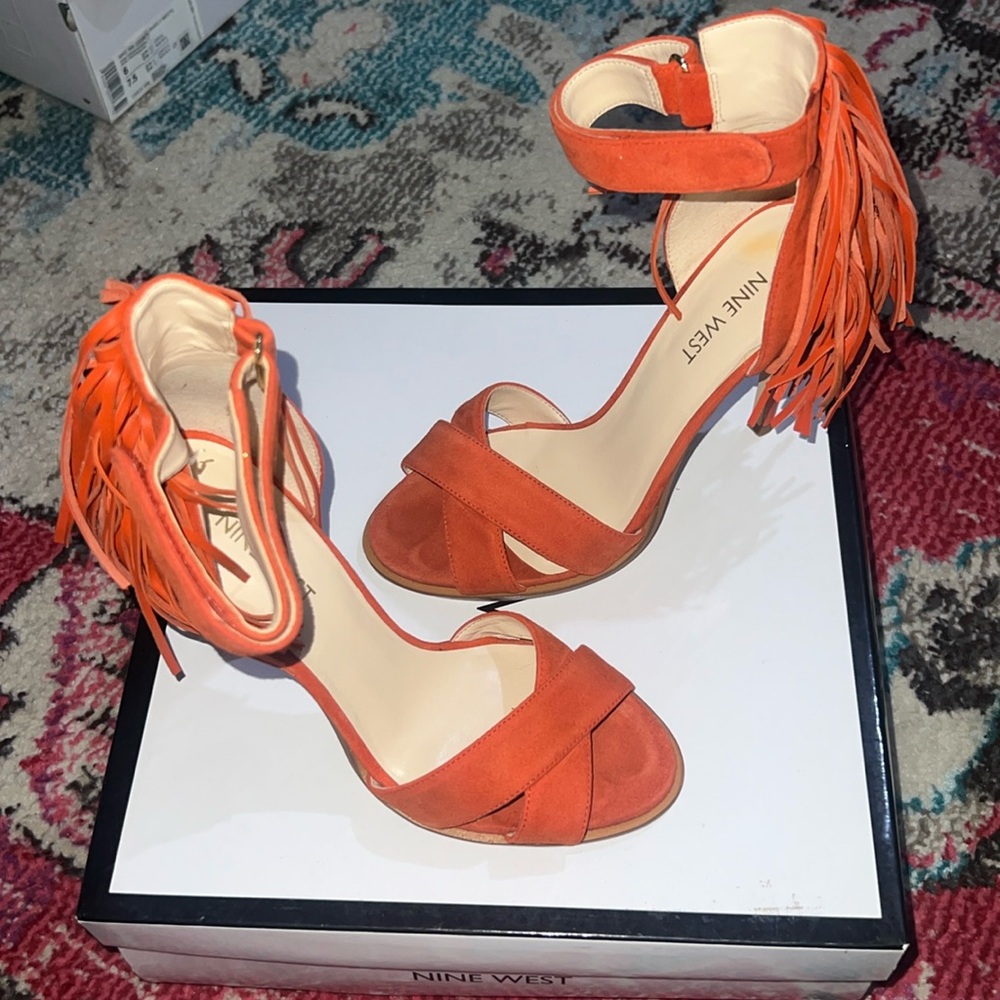 Nine West Hustle Fringe Stiletto Heels 4.5” Size 6